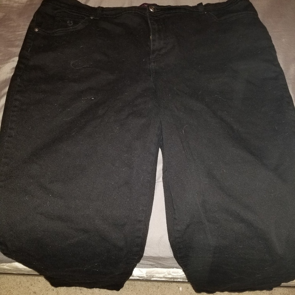 Gloria Vanderbilt Black Jeans